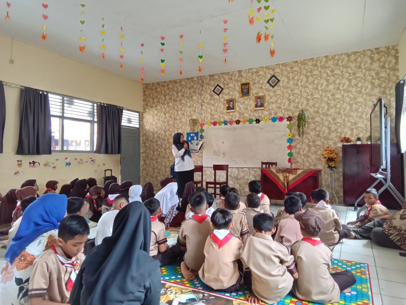 Kunjungan Perpustakaan Umum daerah